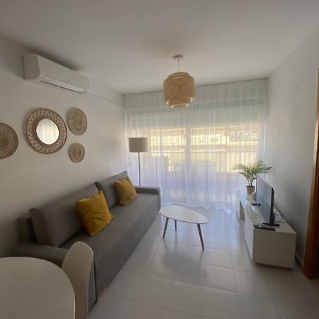 Aquario Rr18 Apartment ลาปีเนดา ภายนอก รูปภาพ