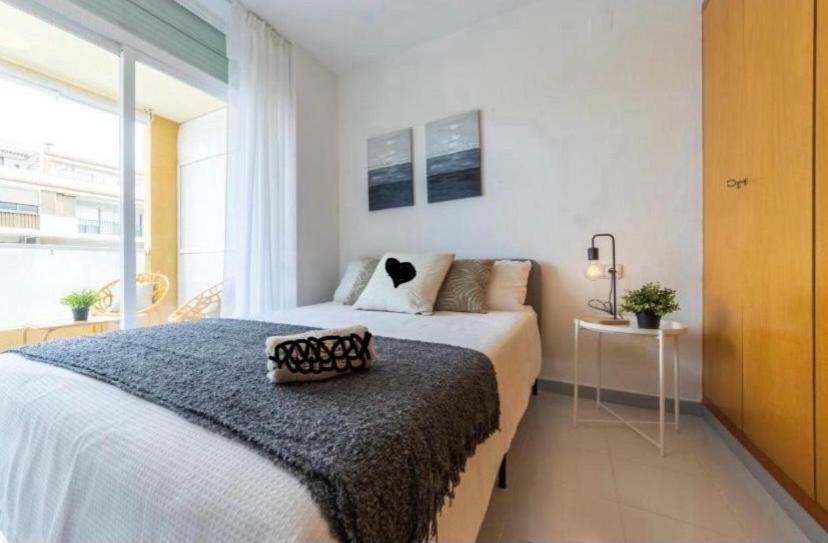 Aquario Rr18 Apartment ลาปีเนดา ภายนอก รูปภาพ